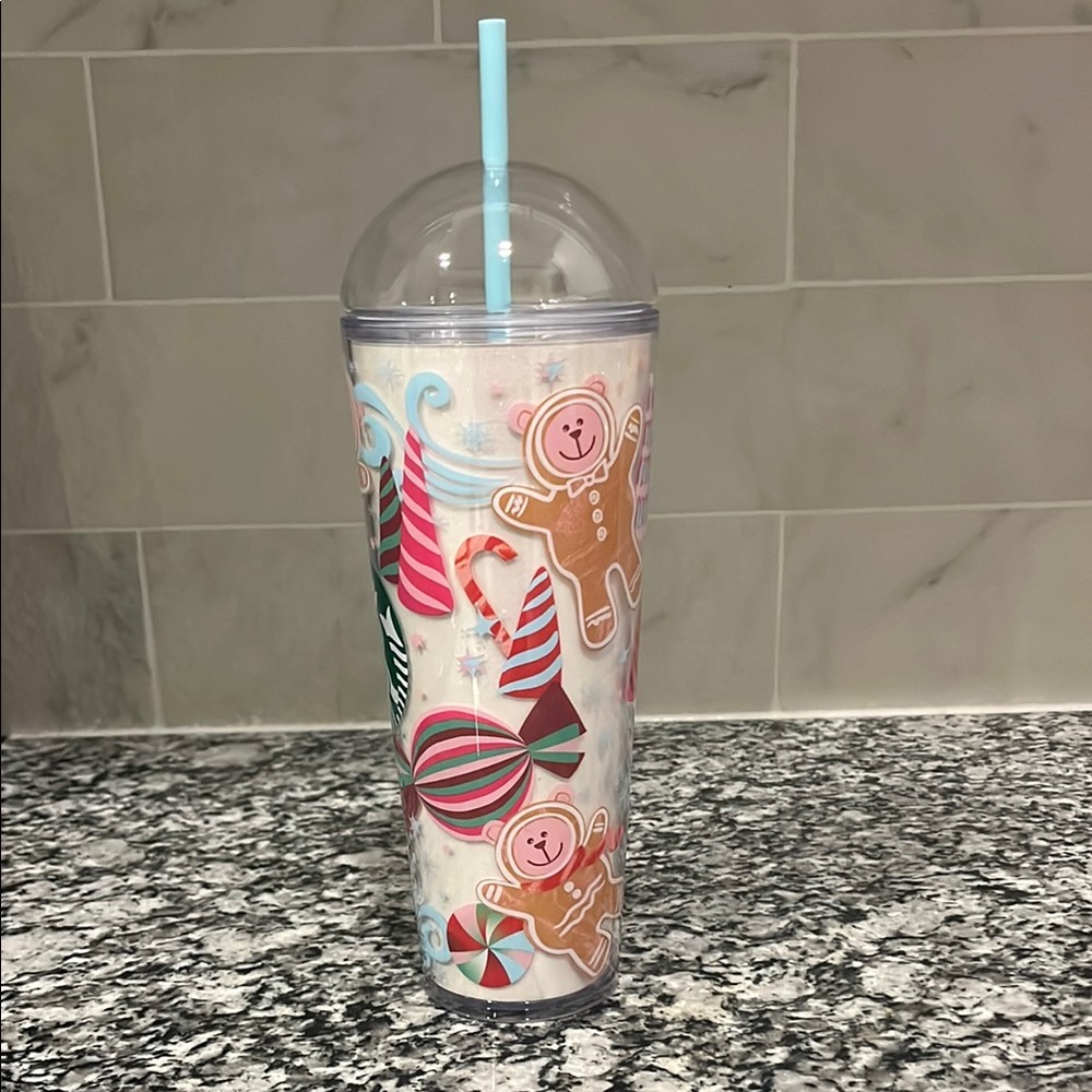 NWT Rare STARBUCKS Holiday Gingerbread and Candy Design Tumbler Cold Drink 24 oz
